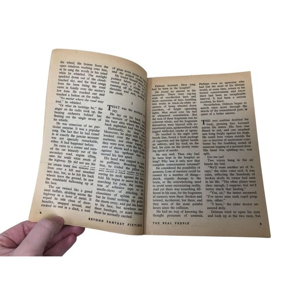 Vintage Beyond Fantasy Fiction Book- November 1953 Issue- Soft Cover - Picture 5 of 9